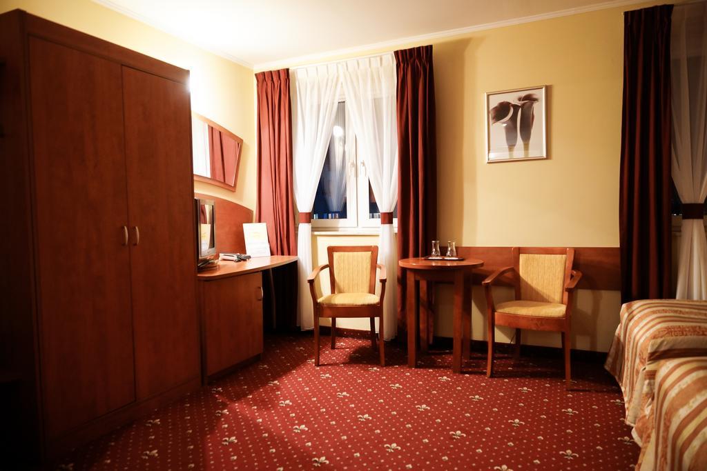 Hotel City Grudziądz Δωμάτιο φωτογραφία