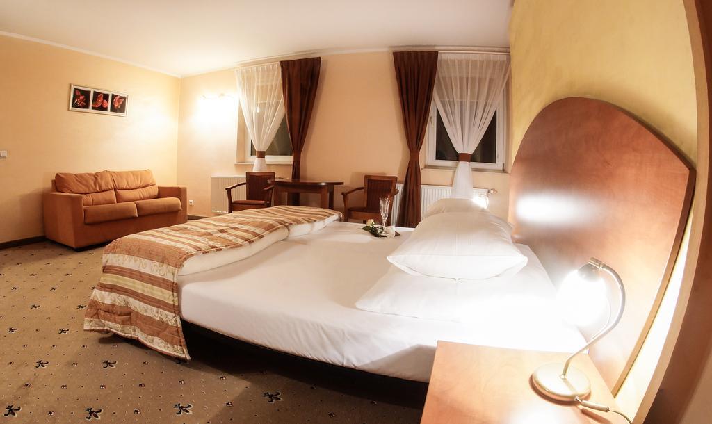 Hotel City Grudziądz Δωμάτιο φωτογραφία