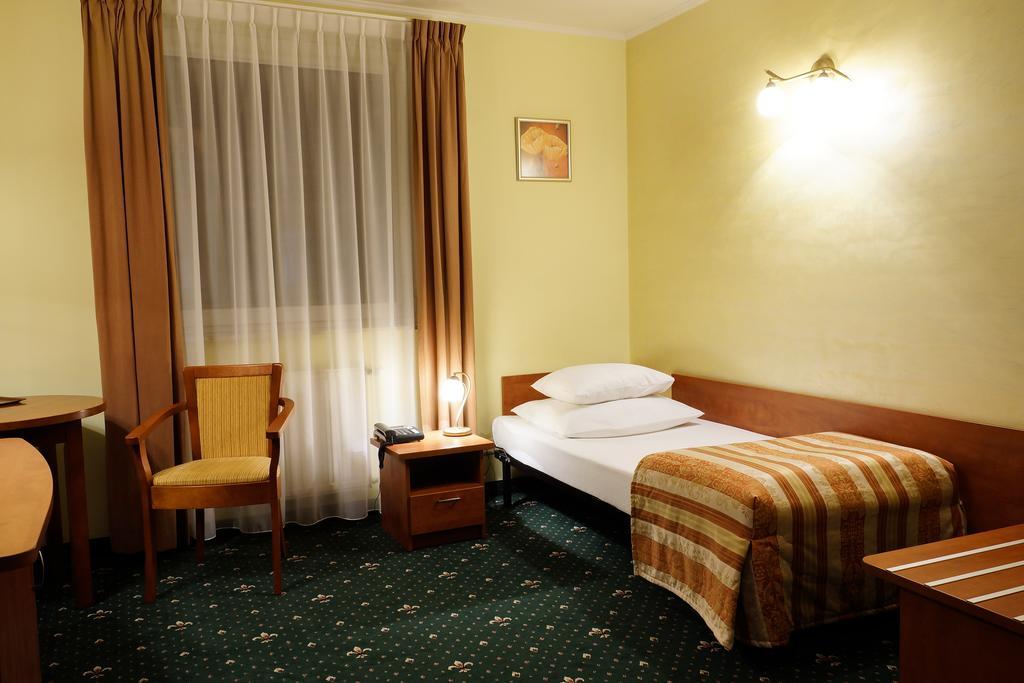Hotel City Grudziądz Δωμάτιο φωτογραφία